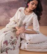 Floral Embroidered Thread Work Straight Kurta With Trousers & Dupatta
