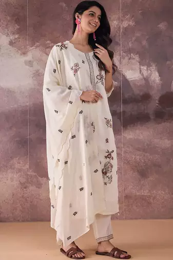 Floral Embroidered Thread Work Straight Kurta With Trousers & Dupatta