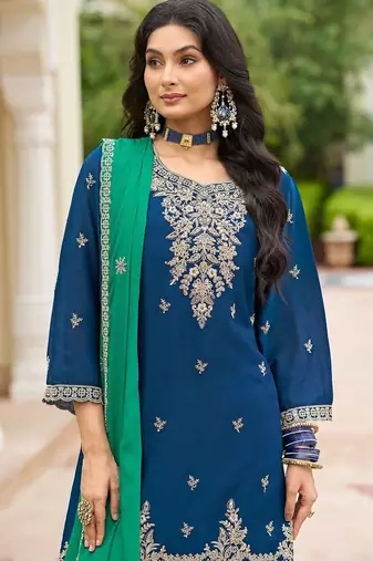 Women Ethnic Motifs Embroidered Regular Kurta with Palazzos & With Dupatta