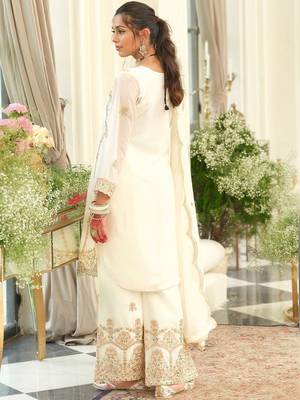 Women Ethnic Motifs Embroidered Regular Gotta Patti Kurta with Palazzos & With Dupatta 3
