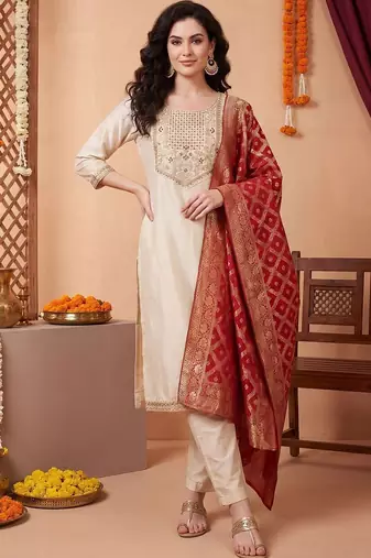 Women Ethnic Motifs Embroidered Regular Thread Work Kurta with Trousers & With Dupatta