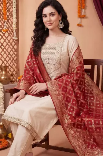Women Ethnic Motifs Embroidered Regular Thread Work Kurta with Trousers & With Dupatta