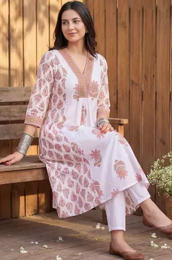 Women Ethnic Motifs Printed Empire Thread Work Pure Cotton Kurta with Trousers