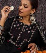 Women Ethnic Motifs Embroidered Regular Thread Work Pure Cotton Kurta with Trousers & With Dupatta