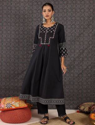 Women Ethnic Motifs Embroidered Regular Thread Work Pure Cotton Kurta with Trousers & With Dupatta 3