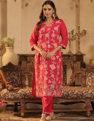 Women Floral Embroidered Regular Sequinned Straight Kurta with Trousers & Dupatta 3