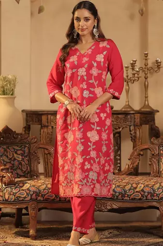Women Floral Embroidered Regular Sequinned Straight Kurta with Trousers & Dupatta