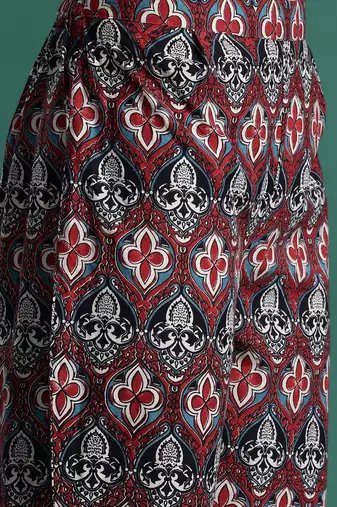 Floral Printed Sequinned Pure Cotton Kurta With Trousers & Dupatta