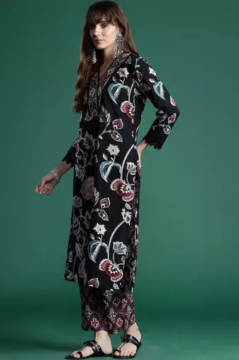 Floral Printed Sequinned Pure Cotton Kurta With Trousers & Dupatta