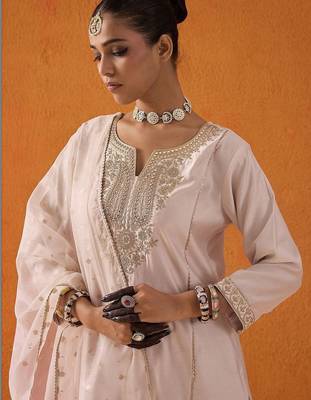 Women Ethnic Motifs Embroidered Regular Kurta With Trousers & Dupatta 2