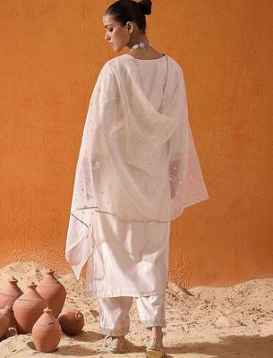 Women Ethnic Motifs Embroidered Regular Kurta With Trousers & Dupatta 5