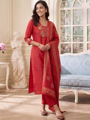 Women Ethnic Motifs Embroidered Regular Kurta with Trousers & With Dupatta 4