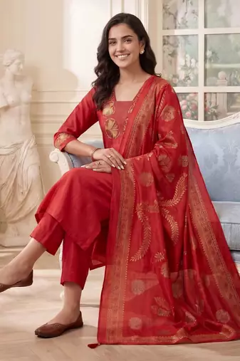 Women Ethnic Motifs Embroidered Regular Kurta with Trousers & With Dupatta