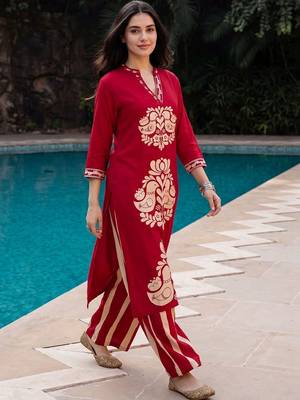 Women Ethnic Motifs Printed Regular Kurta with Palazzos 1