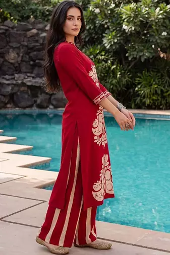 Women Ethnic Motifs Printed Regular Kurta with Palazzos