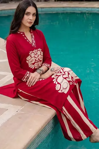 Women Ethnic Motifs Printed Regular Kurta with Palazzos