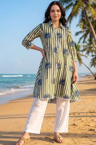 Women Floral Printed Empire Pure Cotton Kurta with Palazzos & With Dupatta