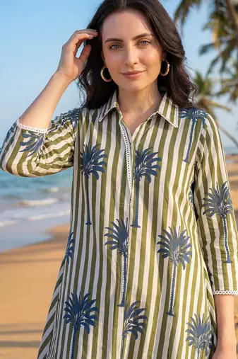 Women Floral Printed Empire Pure Cotton Kurta with Palazzos & With Dupatta