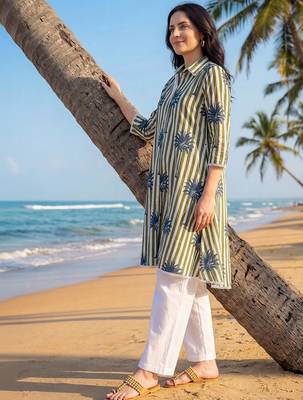 Women Floral Printed Empire Pure Cotton Kurta with Palazzos & With Dupatta 3