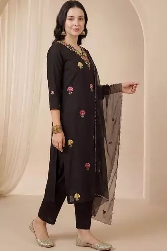 Women Floral Embroidered Regular Thread Work Kurta with Trousers & With Dupatta