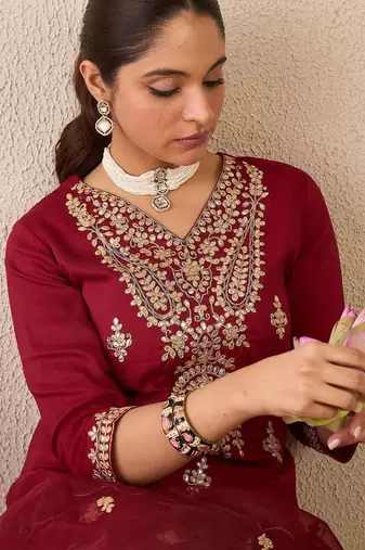 Women Ethnic Motifs Embroidered Regular Gotta Patti Kurta Trousers With Dupatta