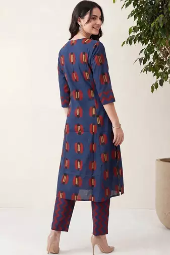 Women Printed Regular Pure Cotton Kurta with Trousers