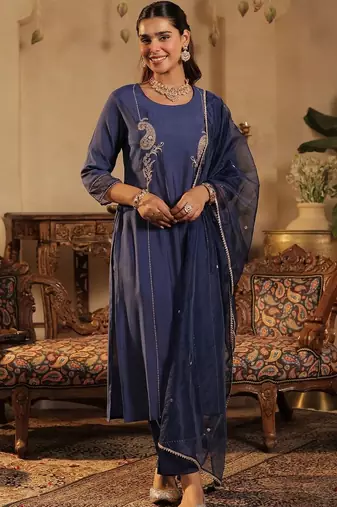 Women Ethnic Motifs Embroidered Regular Thread Work Kurta with Trousers & With Dupatta