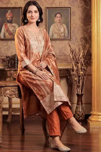Women Ethnic Motifs Regular Kurta with Trousers & With Dupatta