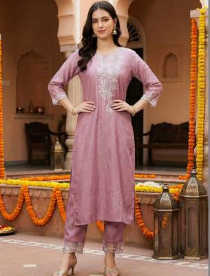 Women Ethnic Motifs Embroidered Regular Thread Work Kurta with Trousers & With Dupatta 3