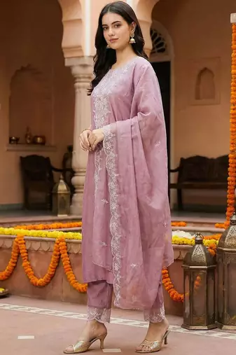 Women Ethnic Motifs Embroidered Regular Thread Work Kurta with Trousers & With Dupatta