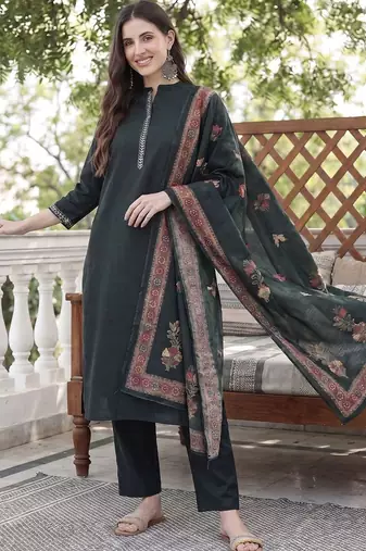 Women Ethnic Motifs Embroidered Regular Thread Work Kurta with Trousers & With Dupatta
