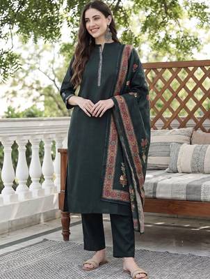 Women Ethnic Motifs Embroidered Regular Thread Work Kurta with Trousers & With Dupatta 5