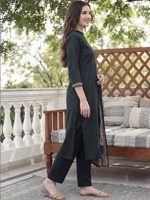 Women Ethnic Motifs Embroidered Regular Thread Work Kurta with Trousers & With Dupatta 6