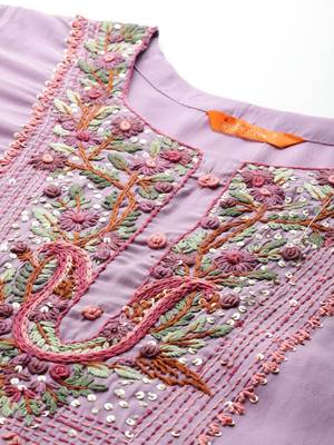 Floral Embroidered Thread Work Kurta with Trousers & With Dupatta 2
