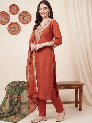 Women Ethnic Motifs Embroidered Regular Thread Work Kurta with Trousers & With Dupatta 3