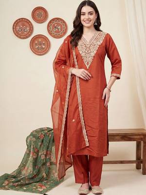 Women Ethnic Motifs Embroidered Regular Thread Work Kurta with Trousers & With Dupatta 6
