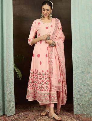 Floral Printed Round Neck Pure Cotton Anarkali Kurta With Trousers & Dupatta 2