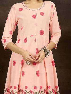 Floral Printed Round Neck Pure Cotton Anarkali Kurta With Trousers & Dupatta 3
