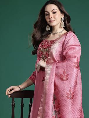 Floral Embroidered Thread Work Kurta with Trousers & With Dupatta 1
