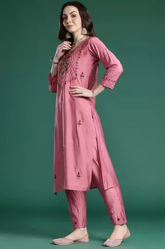 Floral Embroidered Thread Work Kurta with Trousers & With Dupatta