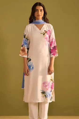 Floral Printed Beads And Stones Linen Kurta Wiith Trousers And Dupatta