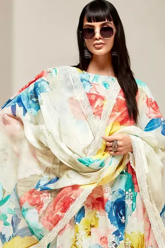 Women Floral Embroidered Empire Thread Work Kurta with Trousers & With Dupatta