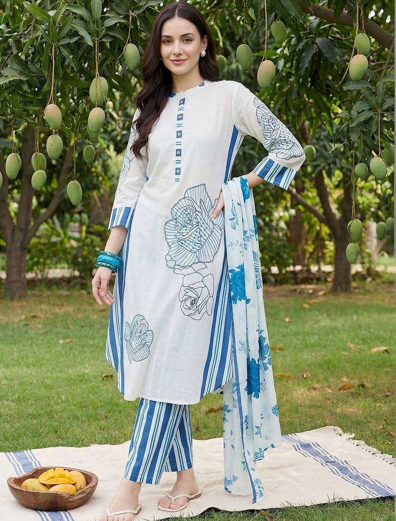 Women Floral Printed Regular Pure Cotton Kurta with Trousers & With Dupatta