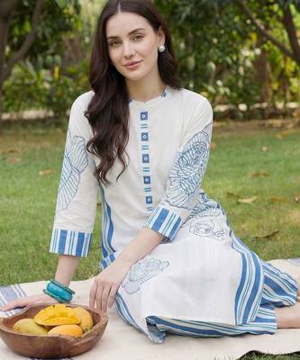 Women Floral Printed Regular Pure Cotton Kurta with Trousers & With Dupatta 2