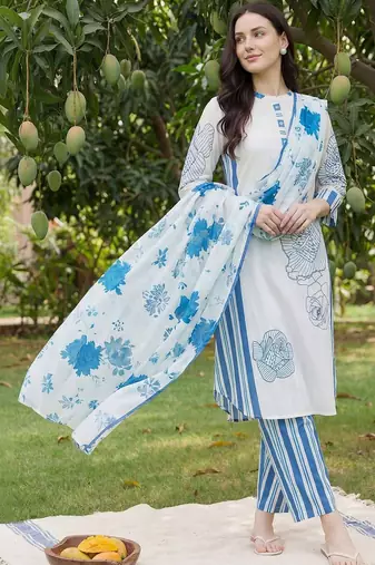 Women Floral Printed Regular Mirror Work Pure Cotton Kurta with Trousers & With Dupatta