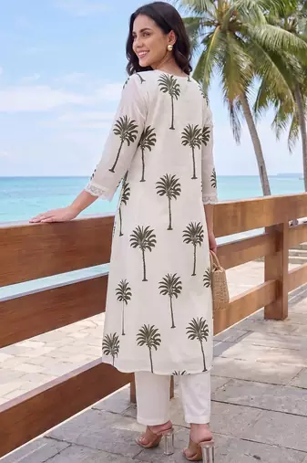 Women Ethnic Motifs Printed Regular Pure Cotton Kurta with Trousers