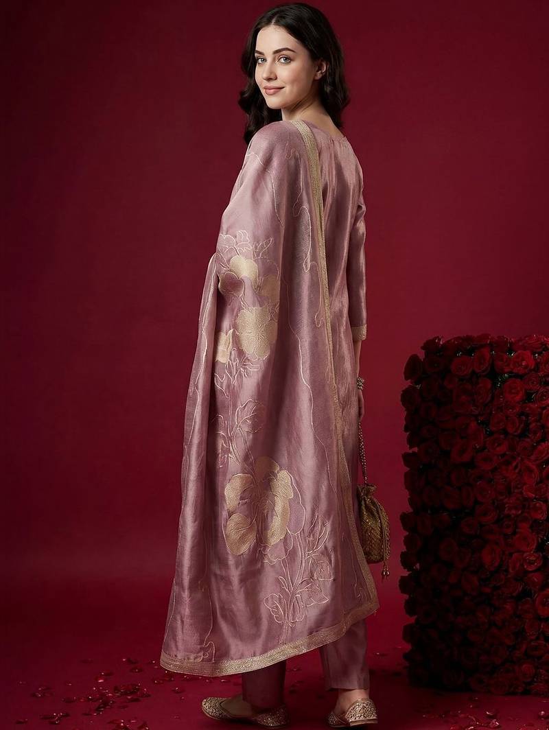 Women Ethnic Motifs Regular Kurta with Trousers & With Dupatta