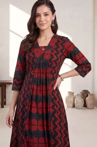 Women Printed Regular Pure Cotton Kurta with Trousers