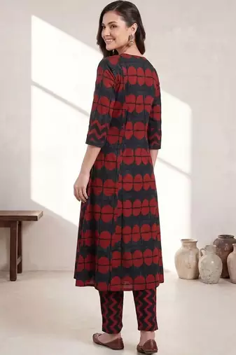 Women Printed Regular Pure Cotton Kurta with Trousers