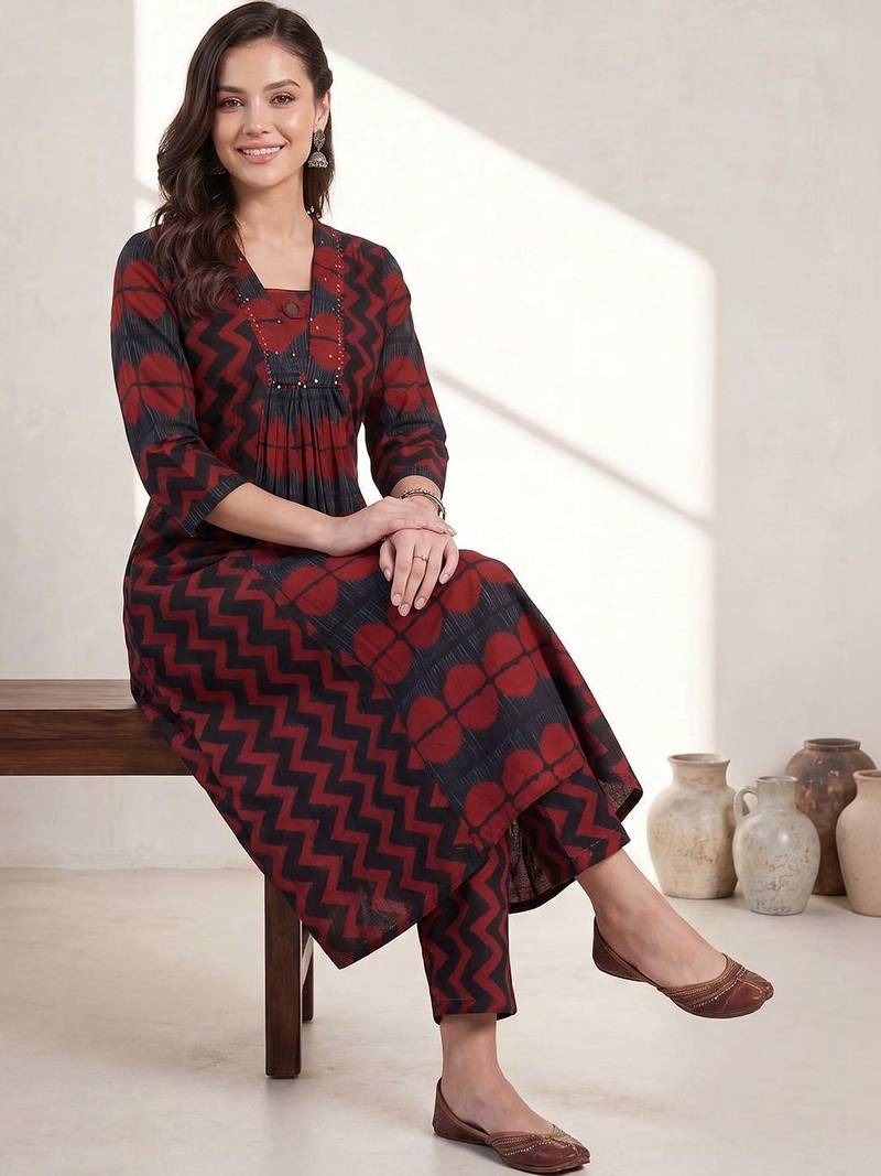 Women Printed Regular Pure Cotton Kurta with Trousers
